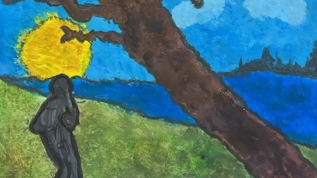 En målning av en person står under ett träd bredvid en sjö.