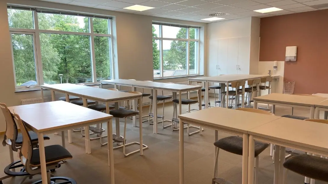 Klassrum Högvadskolan.