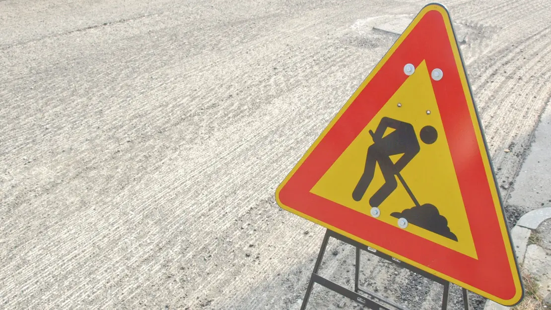 skylt om vägarbete